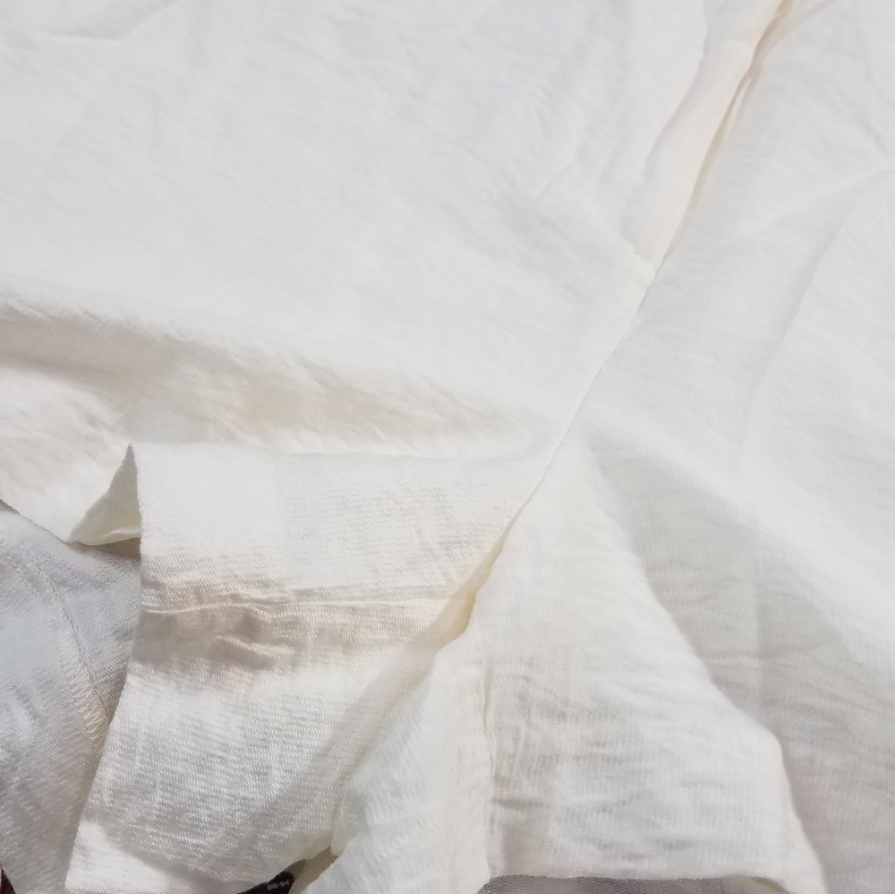 H&M Women Shorts - Picture 2 of 10